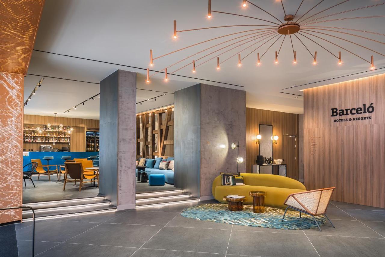 Отель Barcelo Funchal Oldtown Экстерьер фото Lobby of Barceló S היו