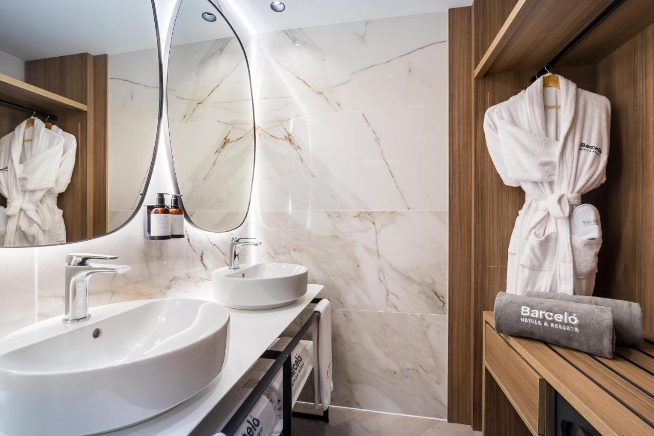Отель Barcelo Funchal Oldtown Экстерьер фото Bathroom